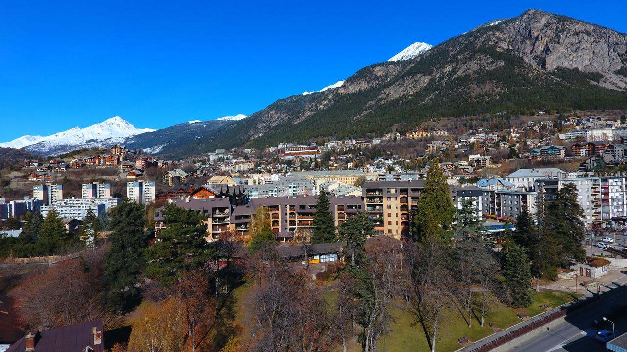 Hotel Mont-Brison Briancon  Exterior photo